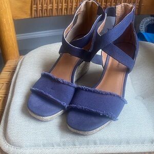 Lucky Brand Navy Canvas Espadrille Wedge Sandals Size 8